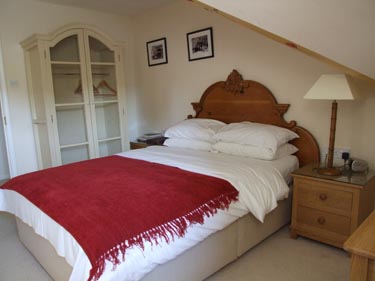 "nd Farmhouse bedroom